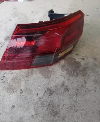 Volkswagen Golf VIII Rear/tail lights 5H0945095C