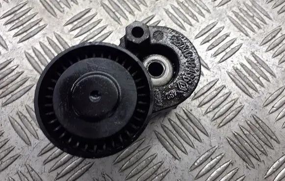 Renault Modus Alternator belt tensioner pulley 8200048486