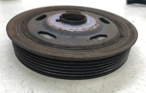 Peugeot 2008 I Crankshaft pulley