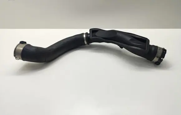 Intercooler hose/pipe