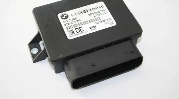 BMW 5 F10 F11 Rear brake EMF control unit/module 32620276