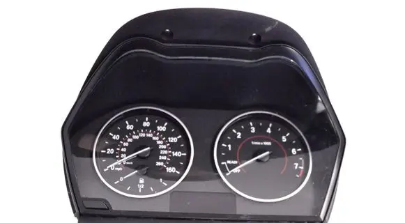 BMW 1 F20 F21 Speedometer (instrument cluster) 9232891