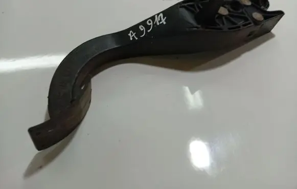 Alfa Romeo 159 Clutch pedal 13809391012