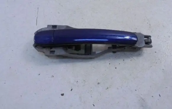 Volkswagen Polo IV 9N3 Rear door exterior handle 