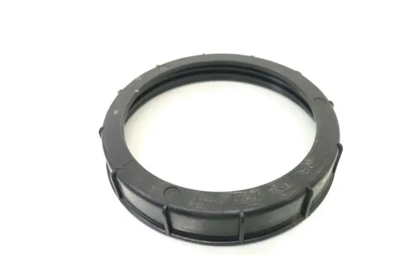 Toyota Avensis T250 In tank fuel pump screw locking ring/nut 2206M