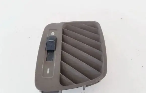 Audi A6 S6 C5 4B Dash center air vent grill 4b0819793