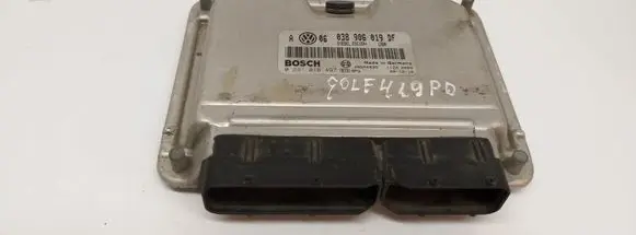 Volkswagen Golf IV Engine control unit/module 038906019DF 0281010497 28SA4835