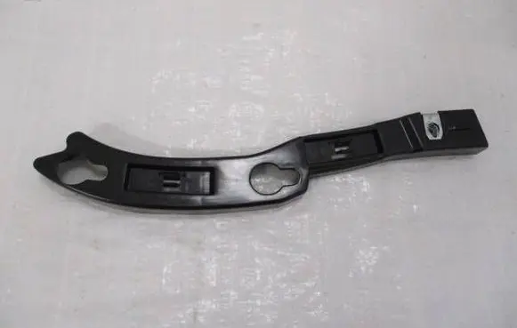 Citroen C3 Aircross Fender mounting bracket 1628933080