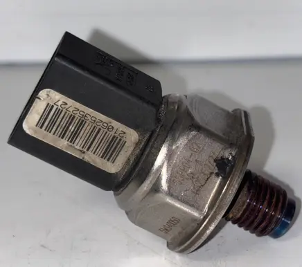 Peugeot 407 Fuel pressure sensor 5WS40050