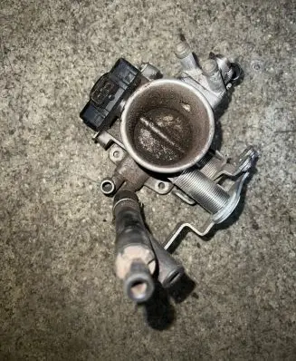 BMW 5 E34 Throttle valve 1716035