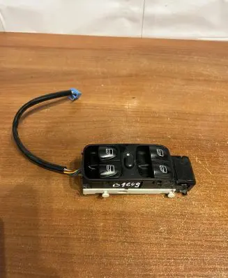 Mercedes-Benz C W203 Other switches/knobs/shifts A2038218051 D1649