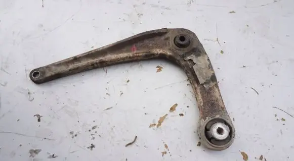 Peugeot Expert Front lower control arm/wishbone