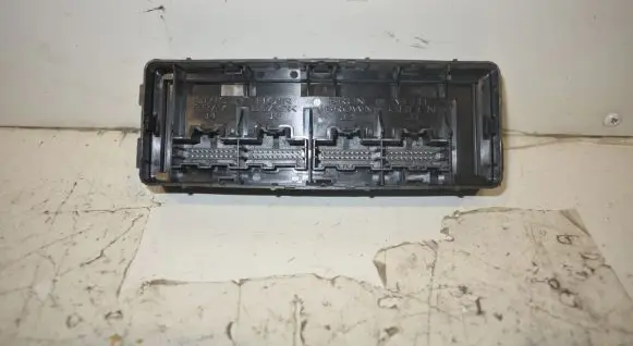 Opel Insignia A Air conditioning/heating control unit 13584738