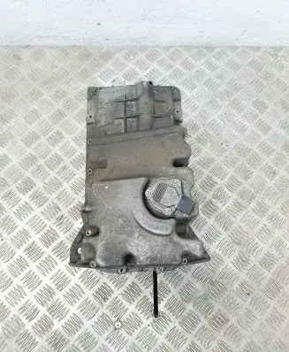 BMW 5 E39 Oil sump 7785071