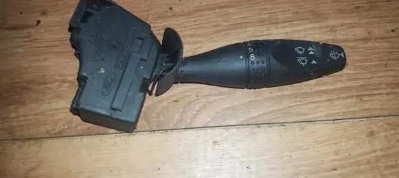 Ford Focus Wiper control stalk 98ag17a553bc