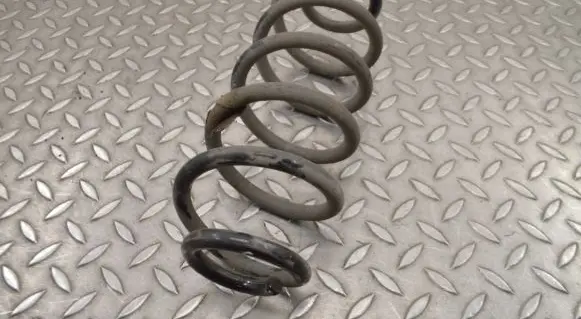 Audi A5 8T 8F Rear coil spring