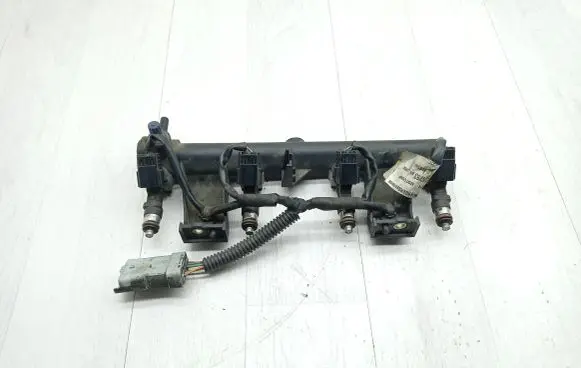 Peugeot 307 CC Fuel injectors set 0280158057 9661675380