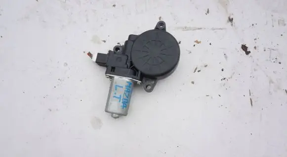 Mazda 6 Rear door window regulator motor