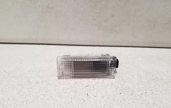 Mercedes-Benz CLS C218 X218 Front door interior light 160556 161854
