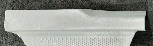 Mazda 323 F Rear sill trim cover