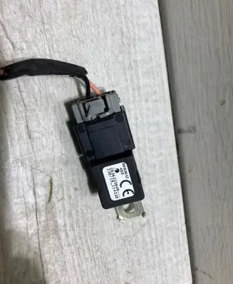 Renault Clio V Other relay 233633384R 283633384R