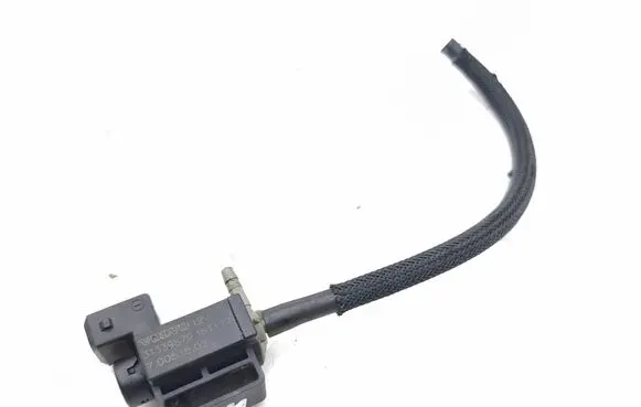 Volvo V60 Vacuum valve 31339879