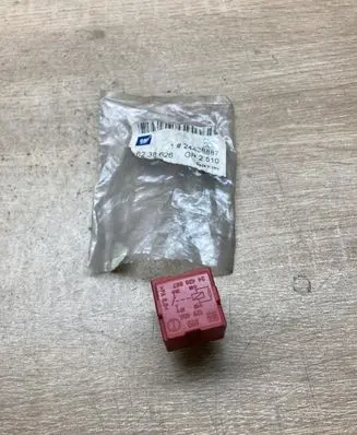 Opel Signum Other relay 2438887