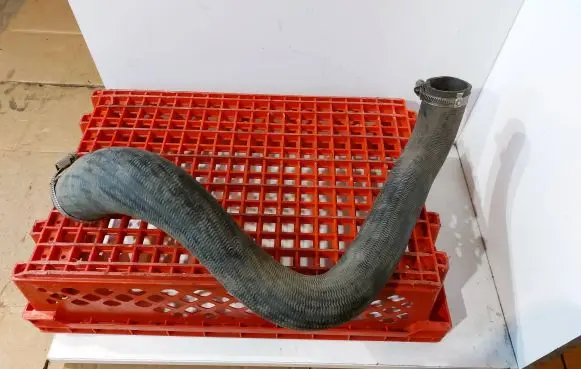 Ford Mondeo MK IV Intercooler hose/pipe NYB2192 041772 07091