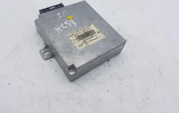 Mercedes-Benz E W211 Bluetooth control unit module A2118202485 2855V0006Q1