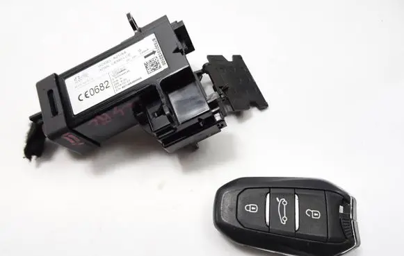 Citroen C4 II Picasso Ignition lock 9800630080 S000048536 40011405300468EA
