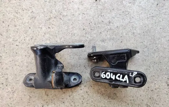 Mercedes-Benz CLA C117 X117 W117 Front door hinge set