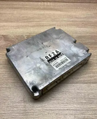 Mazda 626 Engine control unit/module ECU RF2A18881D 2758005033 RF2A