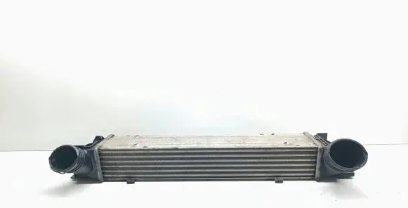 BMW 3 E90 E91 Intercooler radiator 7798788
