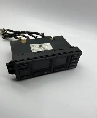 Audi A4 S4 B5 8D Climate control unit 5HB00760800 8L0820043B