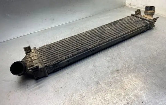 Ford Mondeo MK IV Intercooler radiator 991796A