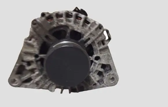 Hyundai i40 Generator/alternator 373002A800 2609674