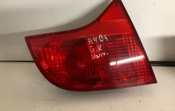 Audi A4 S4 B7 8E 8H Tailgate rear/tail lights 8E9945093