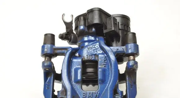 BMW 1 F40 Rear brake caliper 6879855