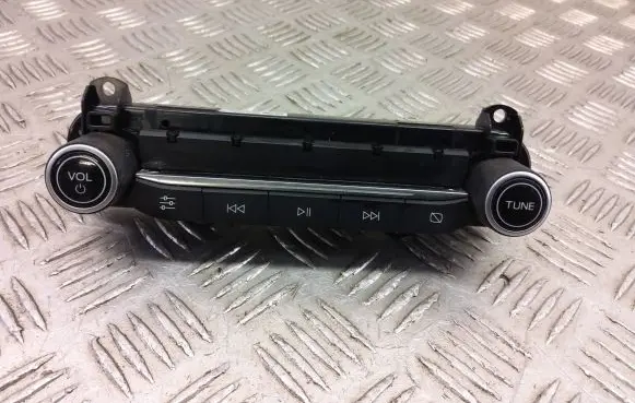 Ford Ecosport Sound control switch gn1518k811he