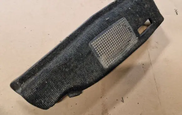 Volkswagen Golf II Parcel shelf speaker trim grill 191867762