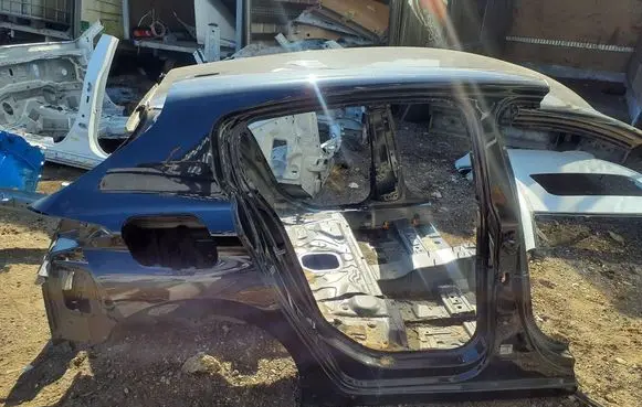 Peugeot 308 Rear quarter panel 1678184480