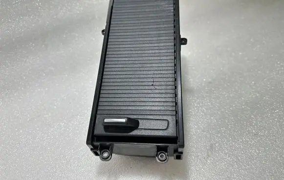 Hyundai i40 Glove box central console 846033Z010 846703Z000