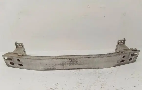Lexus CT 200H Front bumper cross member