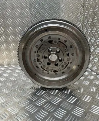 Volkswagen Transporter - Caravelle T5 Flywheel 03L105266DT 111117043A 012295001222