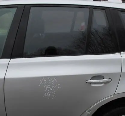 BMW X3 E83 Front door