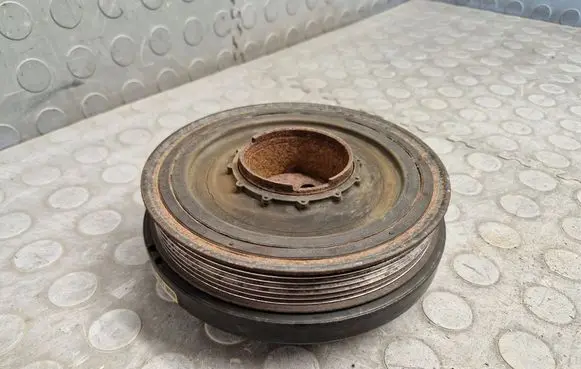 BMW 5 F10 F11 Crankshaft pulley 8512072