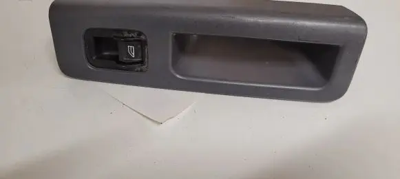 Volvo V50 Electric window control switch 30773217