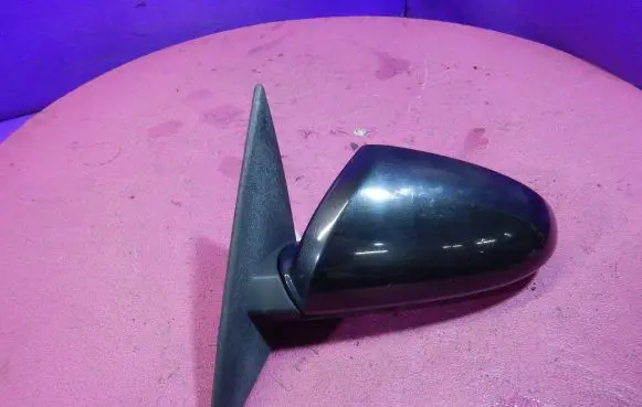 Nissan Primera Front door electric wing mirror 96302AU481