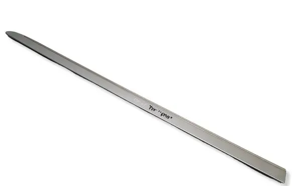 Mercedes-Benz R W251 Front door trim (molding) 09021623DD 2516902162 A2516902162