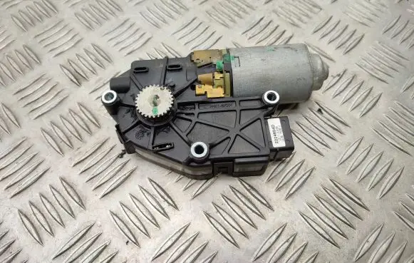 Sunroof motor/actuator
